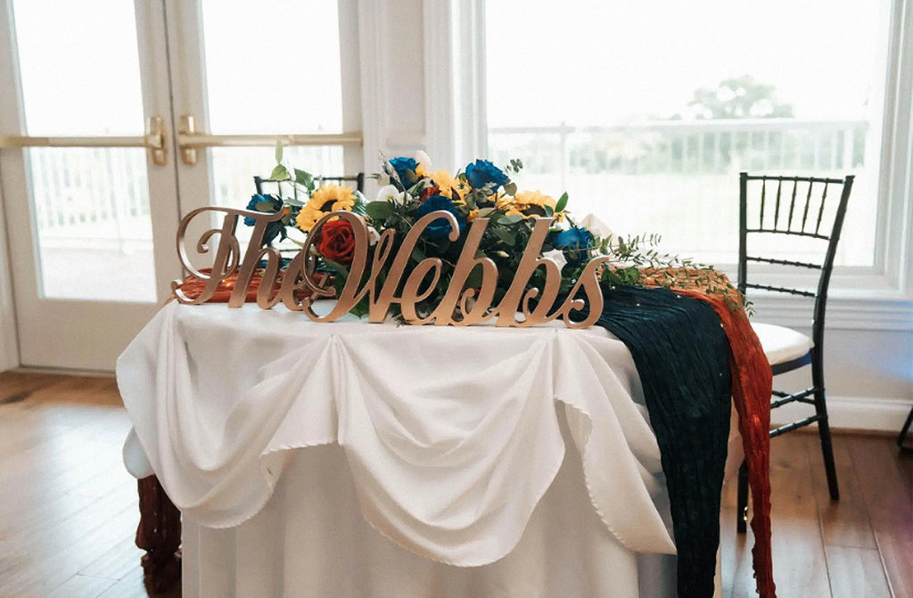Custom Last Name Sign, Wooden Family Sign, Wedding Centerpiece, Wedding Name Signs, Sweetheart table Decor, Large Signs Up to 10" tall